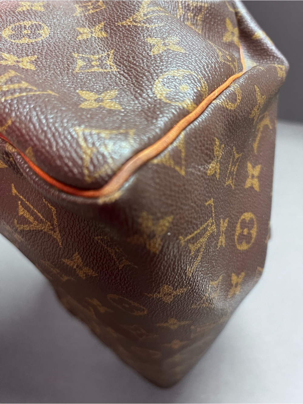 Louis Vuitton Brown Monogram Satchel with Tan Handles - Picture 9 of 16